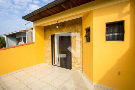 Casa à venda com 174m², 3 quartos e 2 vagas Casa à venda com 174m², 3 quartos e 2 vagasVaranda do quarto 1