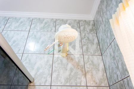 Casa à venda com 174m², 3 quartos e 2 vagas Casa à venda com 174m², 3 quartos e 2 vagasBanheiro social