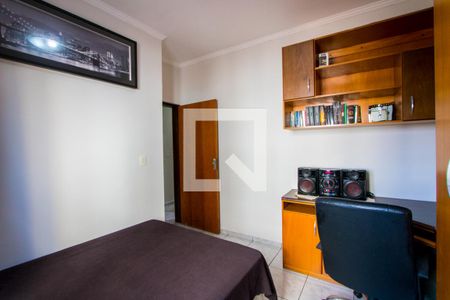 Casa à venda com 174m², 3 quartos e 2 vagas Casa à venda com 174m², 3 quartos e 2 vagasQuarto 3