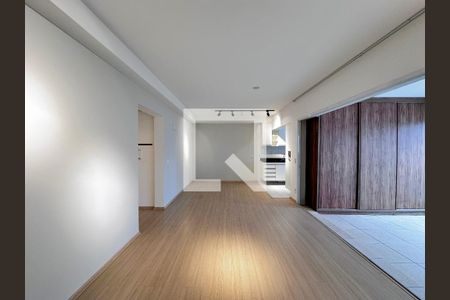 Sala de apartamento para alugar com 2 quartos, 84m² em Cidade Monções, São Paulo