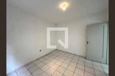 Quarto de casa para alugar com 1 quarto, 55m² em Vila Guarani (z Sul), São Paulo