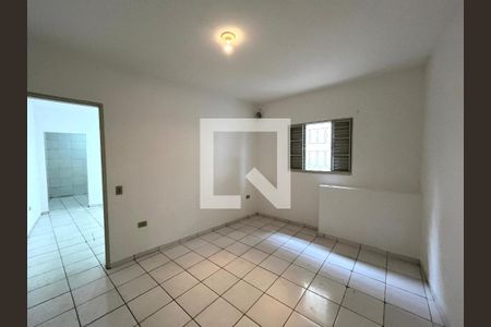 Quarto de casa para alugar com 1 quarto, 55m² em Vila Guarani (z Sul), São Paulo