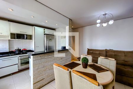 Sala de apartamento para alugar com 3 quartos, 160m² em Vila Bertioga, São Paulo