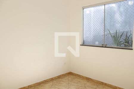 Quarto 1 de apartamento para alugar com 2 quartos, 50m² em Goiânia, Belo Horizonte