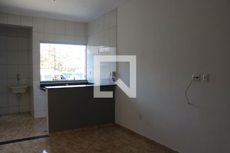 Sala de apartamento para alugar com 2 quartos, 50m² em Goiânia, Belo Horizonte