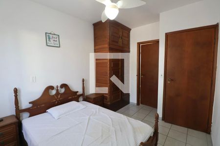 Quarto Suíte  de apartamento para alugar com 2 quartos, 64m² em Jardim Sao Miguel, Guarujá