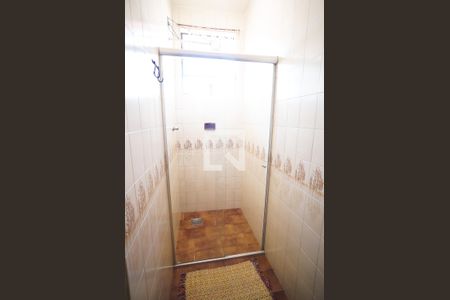 Casa de condomínio à venda com 117m², 4 quartos e 2 vagas Casa de condomínio à venda com 117m², 4 quartos e 2 vagasBanheiro 2