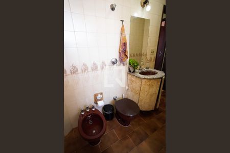 Casa de condomínio à venda com 117m², 4 quartos e 2 vagas Casa de condomínio à venda com 117m², 4 quartos e 2 vagasBanheiro 2