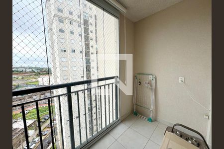 Sacada de apartamento à venda com 3 quartos, 72m² em Cidade Luíza, Jundiaí