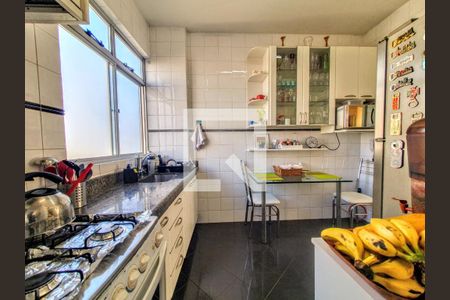 Cozinha de apartamento à venda com 3 quartos, 184m² em Cidade Nova, Belo Horizonte