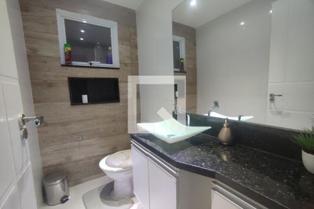 Lavabo de casa para alugar com 2 quartos, 120m² em Taquara, Rio de Janeiro