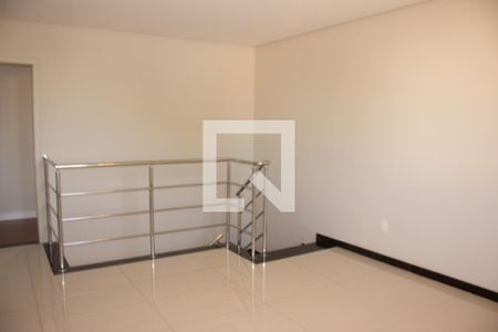 Sala 2 de casa de condomínio à venda com 3 quartos, 250m² em Camilo Alves, Contagem