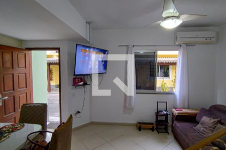 sala de casa para alugar com 2 quartos, 98m² em Taquara, Rio de Janeiro