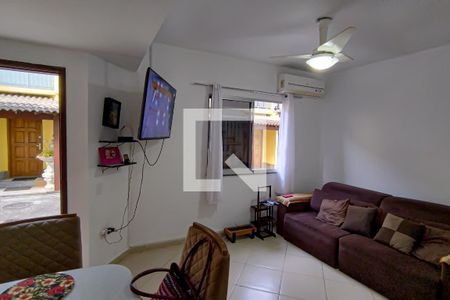 sala de casa para alugar com 2 quartos, 98m² em Taquara, Rio de Janeiro