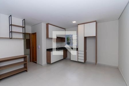 Sala de apartamento para alugar com 2 quartos, 45m² em Vila Ivone, São Paulo