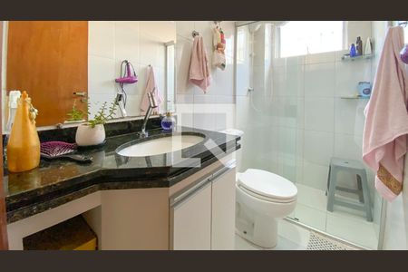 Banheiro Quarto 1 de apartamento à venda com 3 quartos, 90m² em Paquetá, Belo Horizonte