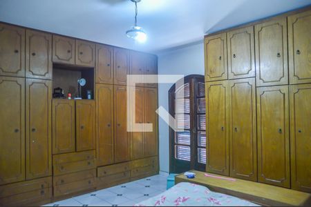 Casa para alugar com 640m², 5 quartos e 20 vagas Casa para alugar com 640m², 5 quartos e 20 vagasQuarto Suíte