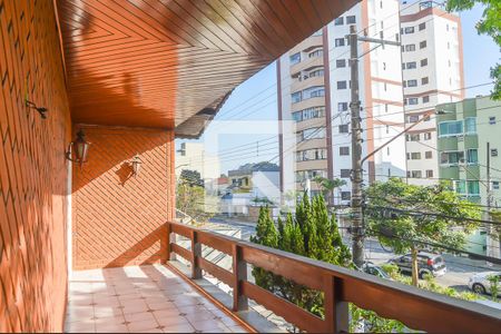 Casa para alugar com 640m², 5 quartos e 20 vagas Casa para alugar com 640m², 5 quartos e 20 vagasSacada