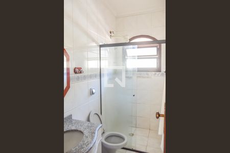 Casa para alugar com 640m², 5 quartos e 20 vagas Casa para alugar com 640m², 5 quartos e 20 vagasBanheiro 3