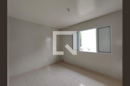 Quarto 1 de casa para alugar com 2 quartos, 65m² em Vila Romanópolis, Ferraz de Vasconcelos