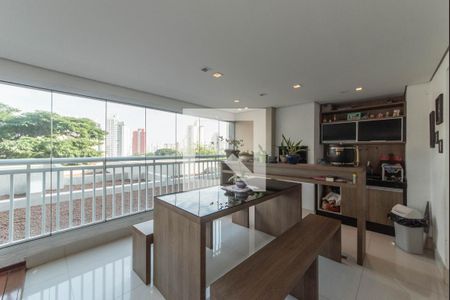 Varanda de apartamento para alugar com 3 quartos, 140m² em Vila Gumercindo, São Paulo
