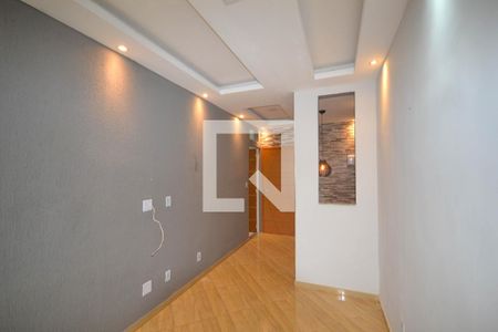 Sala de apartamento para alugar com 2 quartos, 48m² em Caioaba, Nova Iguaçu