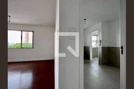 Apartamento à venda com 3 quartos, 85m² em Vila Olímpia, São Paulo