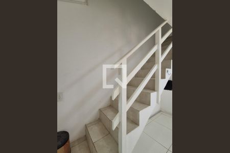 Escada de casa para alugar com 2 quartos, 50m² em Vargem Grande, Rio de Janeiro