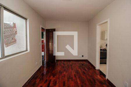 Sala de apartamento à venda com 3 quartos, 56m² em Floresta, Belo Horizonte