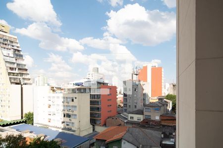 Varanda da sala de apartamento para alugar com 2 quartos, 51m² em Bela Vista, São Paulo