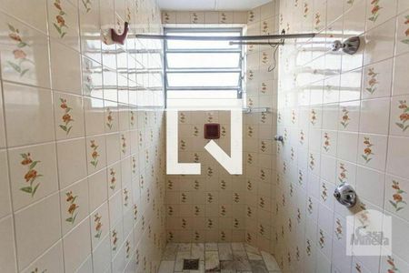 Banheiro  de apartamento à venda com 1 quarto, 55m² em Centro, Belo Horizonte