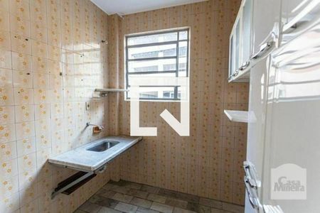 Cozinha  de apartamento à venda com 1 quarto, 55m² em Centro, Belo Horizonte