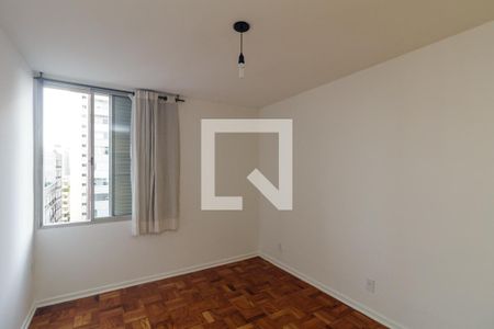 Sala de TV de apartamento para alugar com 3 quartos, 130m² em Higienópolis, São Paulo