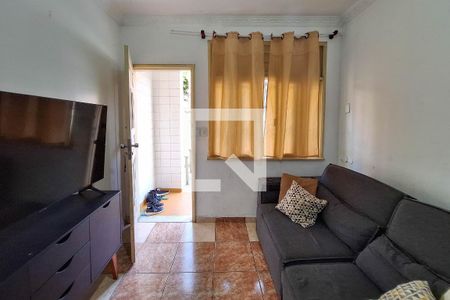 Casa à venda com 100m², 2 quartos e 1 vagaSala