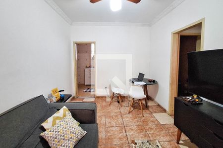 Casa à venda com 100m², 2 quartos e 1 vagaSala