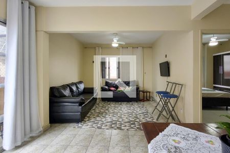 Sala de apartamento para alugar com 1 quarto, 57m² em Vila Caiçara, Praia Grande