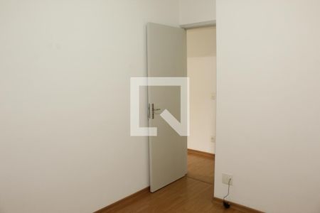 Quarto 2 de apartamento para alugar com 2 quartos, 47m² em Jardim Central, Cotia