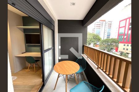 Varanda de kitnet/studio para alugar com 1 quarto, 25m² em Vila Clementino, São Paulo