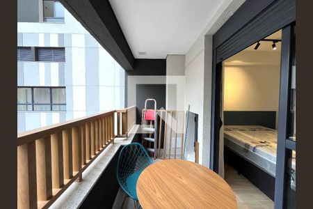 Varanda de kitnet/studio para alugar com 1 quarto, 25m² em Vila Clementino, São Paulo