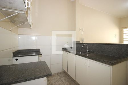 Cozinha e Área de Serviço de apartamento para alugar com 1 quarto, 30m² em Quadras Econômicas Lúcio Costa (guará), Brasília