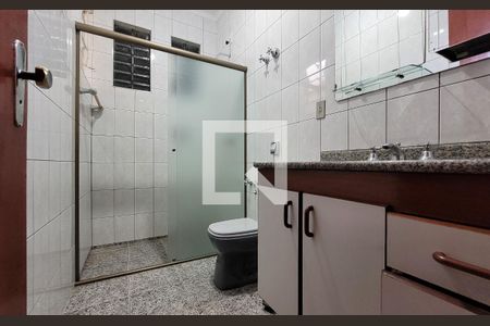Banheiro de casa à venda com 1 quarto, 90m² em Vila Leopoldina, Santo André