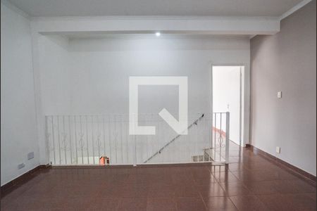 Living  de casa à venda com 4 quartos, 194m² em Vila Santa Teresa, Santo André