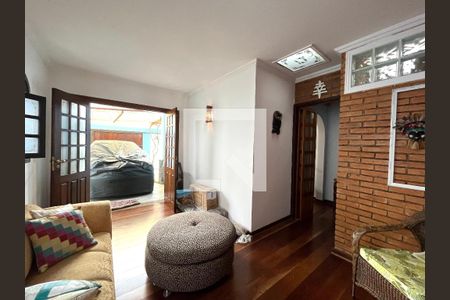 Sala de casa para alugar com 3 quartos, 122m² em Parque Jabaquara, São Paulo