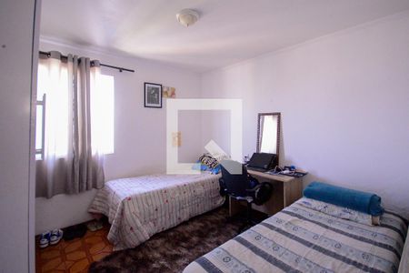 Quarto 2 de apartamento para alugar com 2 quartos, 52m² em Vila Vermelha, São Paulo