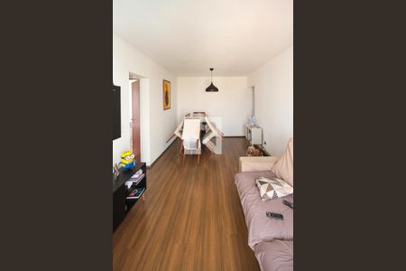 Sala de apartamento à venda com 2 quartos, 58m² em Vila Ivone, São Paulo