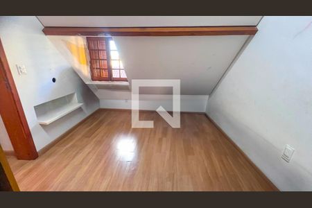 Quarto 2 de casa à venda com 5 quartos, 390m² em Floresta, Belo Horizonte