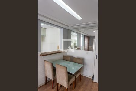 Sala/Cozinha de apartamento à venda com 2 quartos, 55m² em Jardim Nova Europa, Campinas
