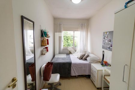 Quarto 1 de casa de condomínio à venda com 3 quartos, 159m² em Cristal, Porto Alegre