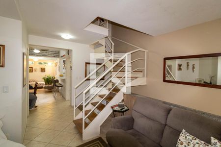 Sala de casa de condomínio à venda com 3 quartos, 159m² em Cristal, Porto Alegre