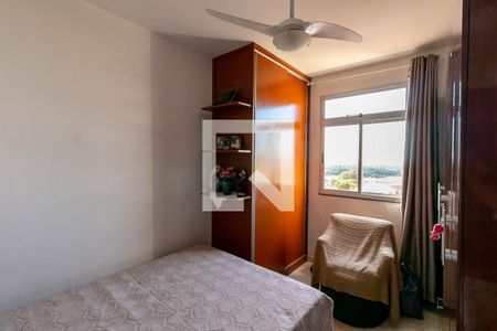 Quarto 1 de apartamento para alugar com 3 quartos, 73m² em Alto Caiçaras, Belo Horizonte